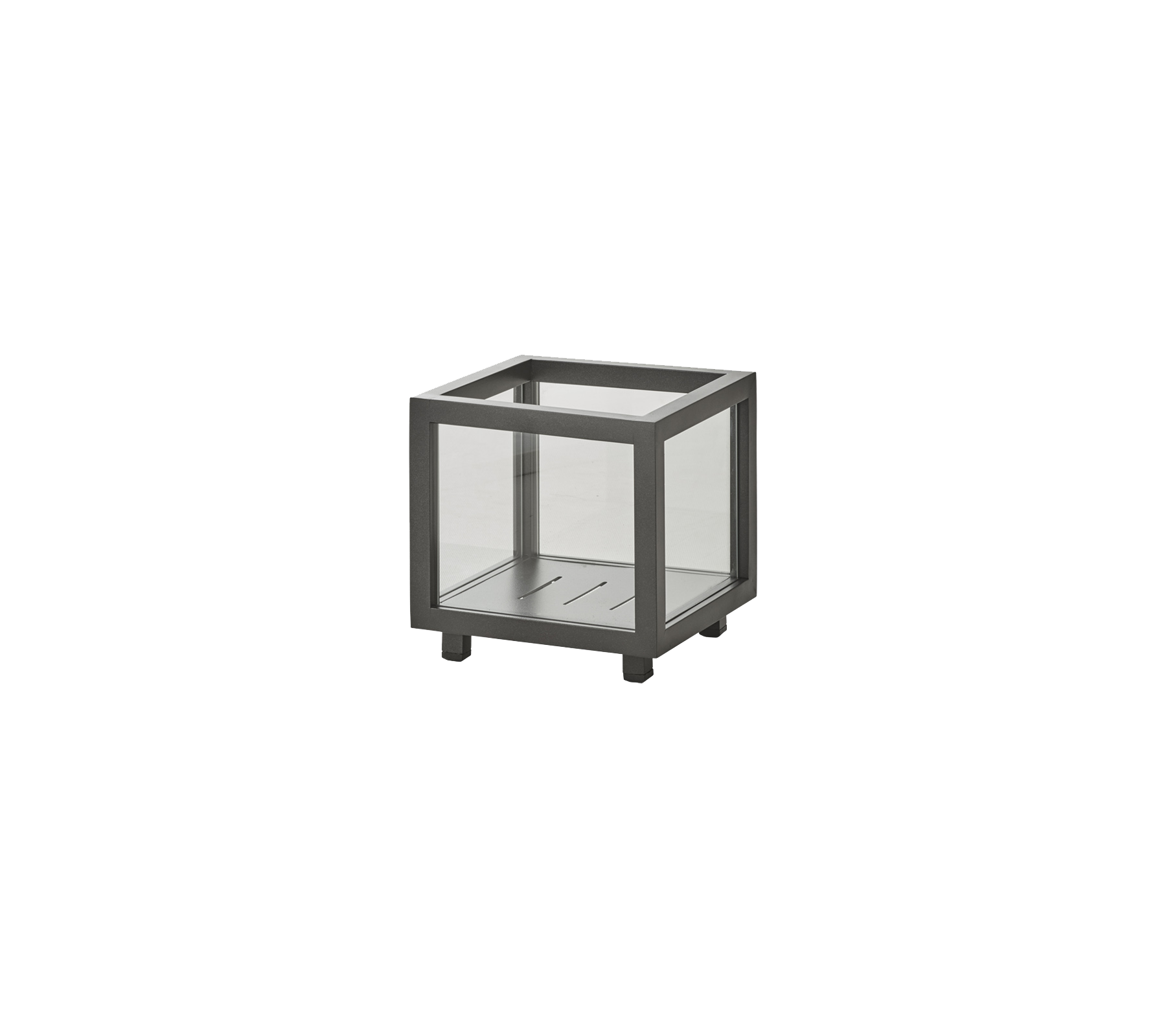 Minimalistischer quadratischer Beistelltisch mit einem Metallrahmen und Glasplatten, der jedem Raum einen modernen Touch verleiht.