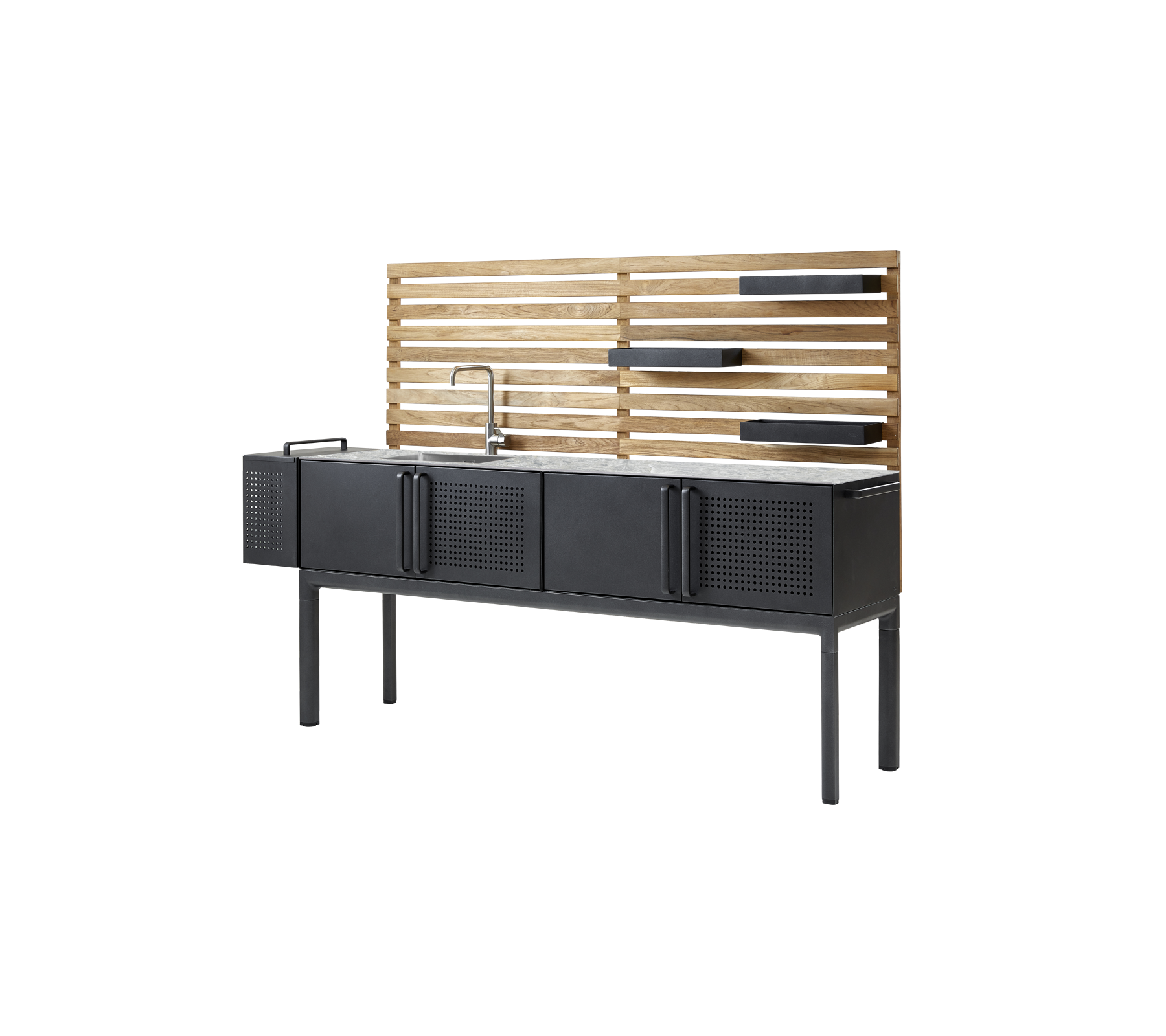 Eine moderne Kücheneinheit mit einem schlanken Metallgestell, mehreren Stauraumschränken und einem Holzrücken mit Regalen. Ideal für organisierte Räume.