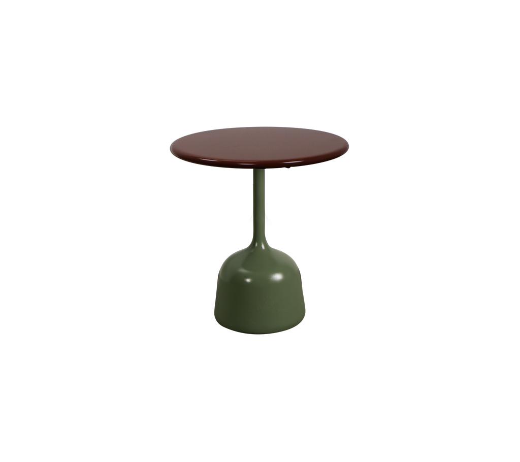 Olivgrüner Tisch mit einer burgunderfarbenen Oberfläche.