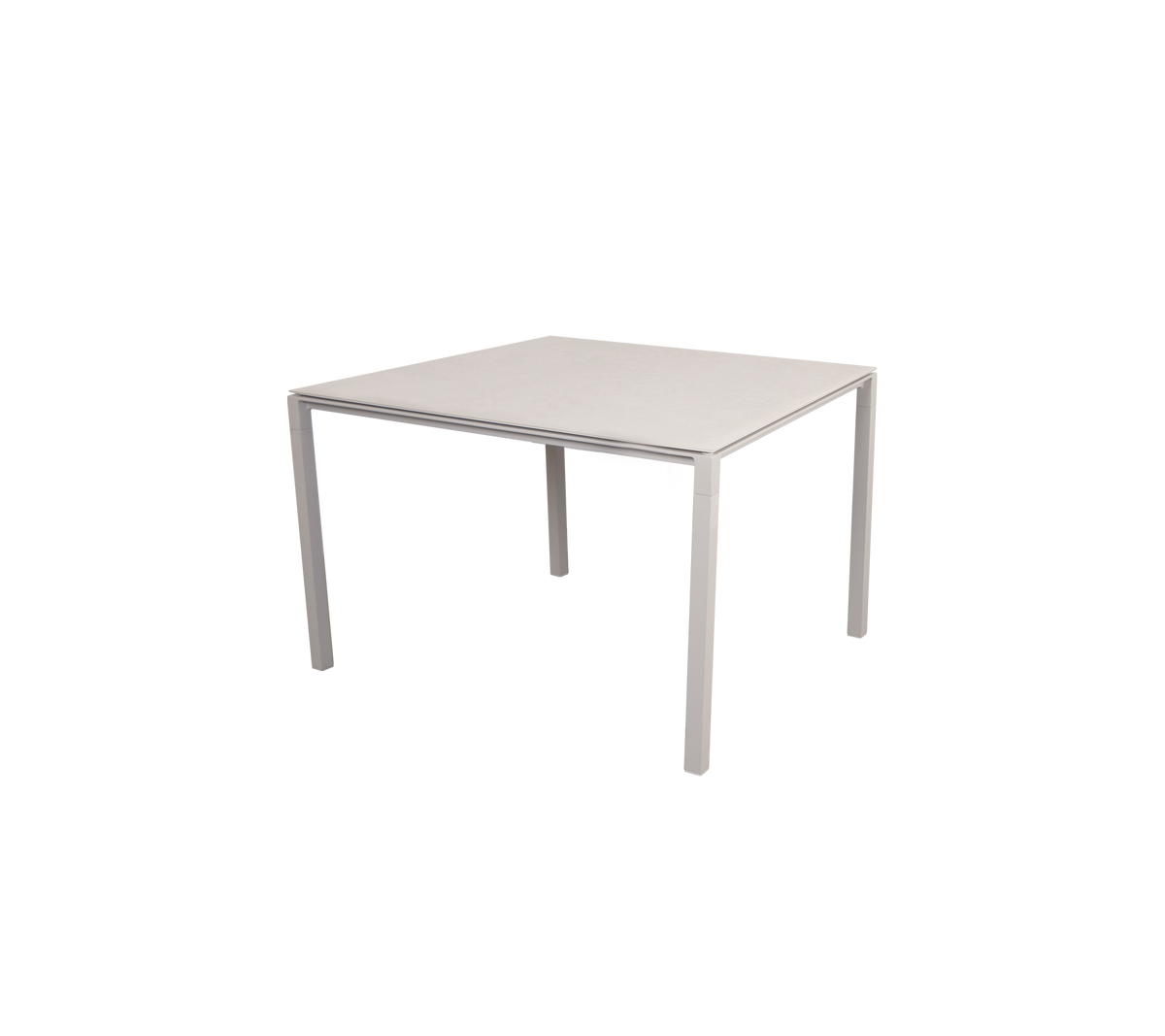 Quadratischer Tisch mit einem schlanken, minimalistischen Design, ausgestattet mit einer flachen Oberfläche und vier stabilen Beinen, geeignet für verschiedene Umgebungen.
