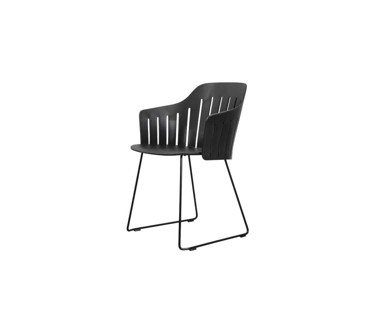 Moderne schwarze Stuhl mit einer geschwungenen Rückenlehne und einem schlanken Design, unterstützt von einem minimalistischen Metallrahmen. Perfekt für verschiedene Umgebungen.