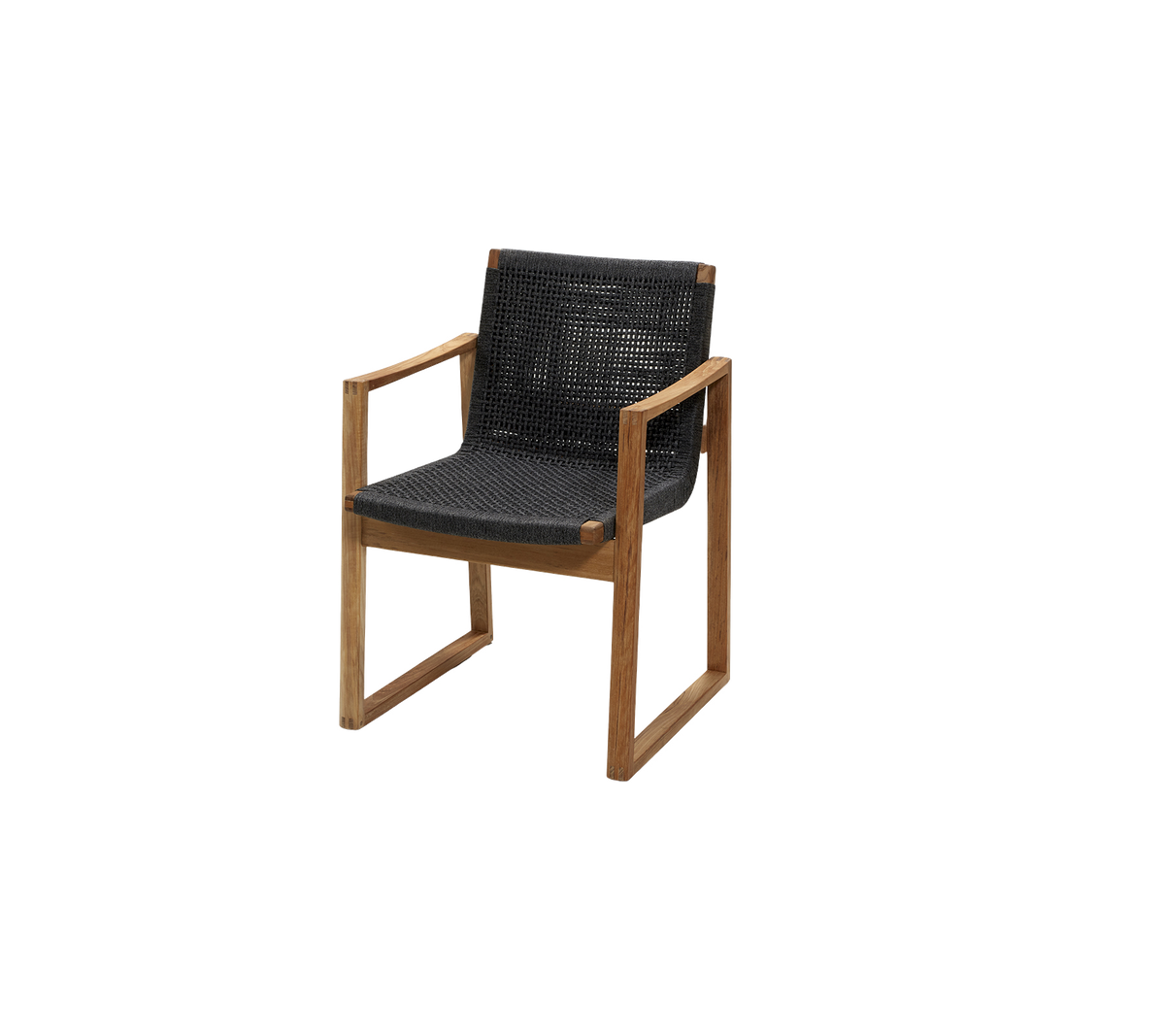 Stylischer Stuhl mit einem schlanken Holzrahmen und einem bequemen schwarzen gewebten Sitz und Rückenlehne. Ideal für moderne Dekoration.
