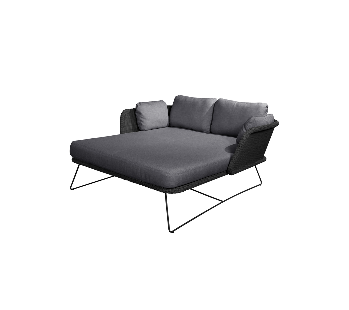 Stilvoller grauer Loungesessel mit plüschigen Kissen und schlanken Metallbeinen, perfekt zum Entspannen.