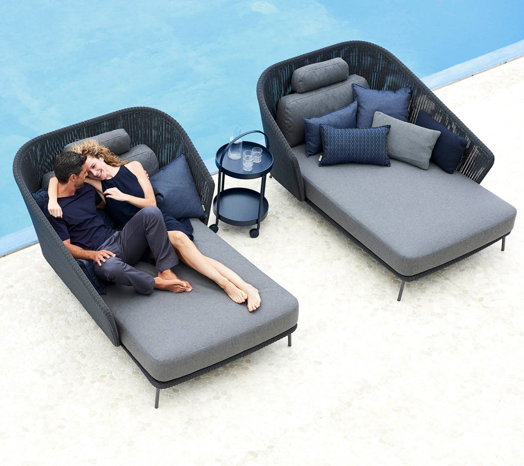 Mega Daybed, links