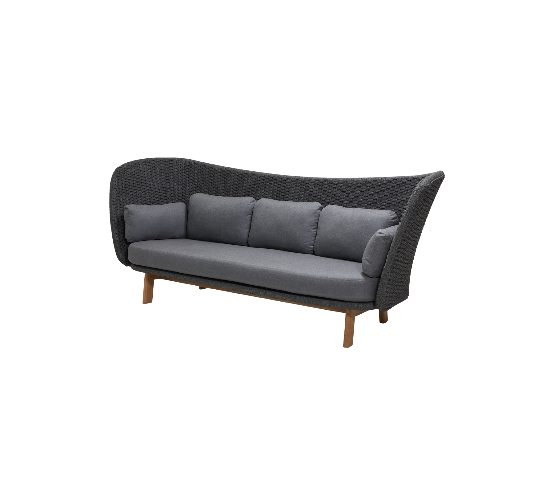 Stilvolle Dreisitzer-Couch mit einem gewebten Design und plüschigen grauen Kissen, unterstützt von Holzbeinen für einen einladenden Look.