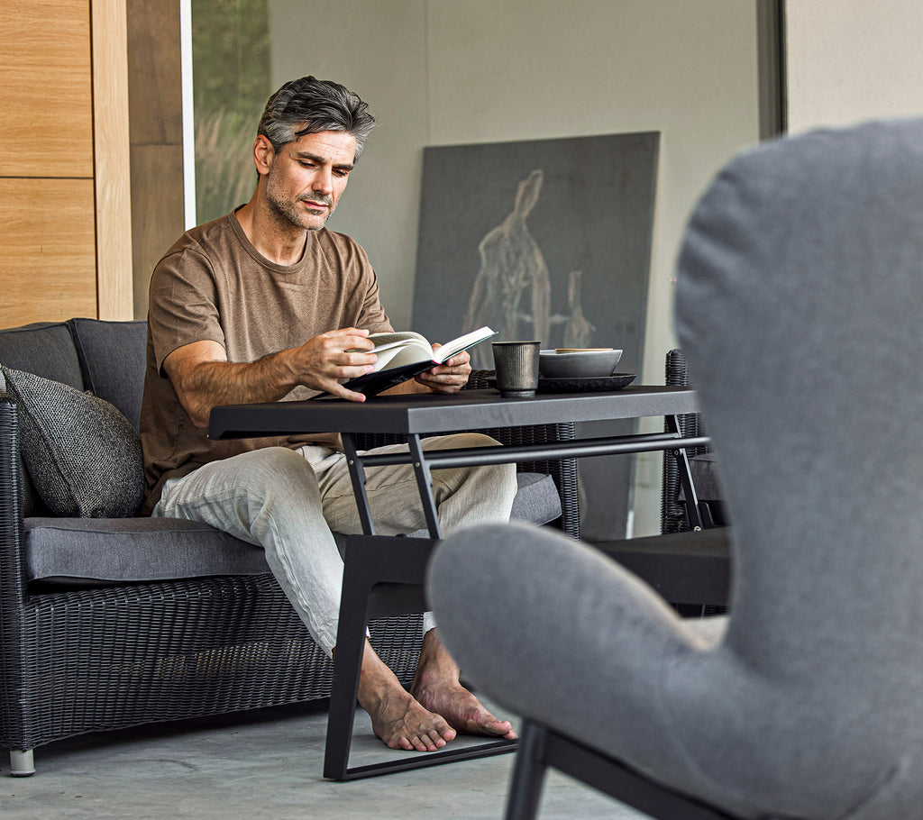 Chill-out Couchtisch zum aufklappen, zwei Höhen